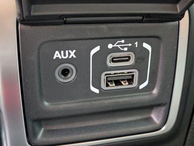 2026 Jeep Wrangler — photo 15 view