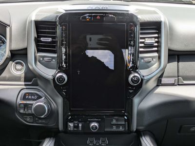 2026 Ram 1500 — photo 18 view
