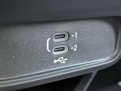 2026 Chrysler Voyager - Photo 19