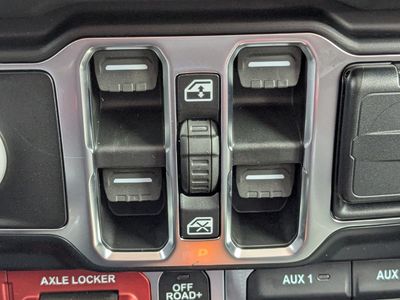 2026 Jeep Gladiator — photo 23 view