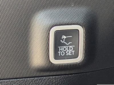 2026 Jeep Grand Cherokee - Photo 13