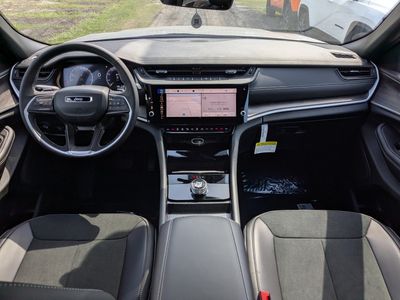 2026 Jeep Grand Cherokee - Photo 16