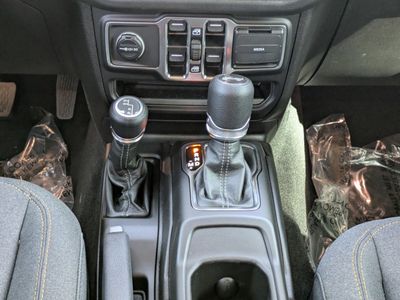2026 Jeep Wrangler — photo 16 view
