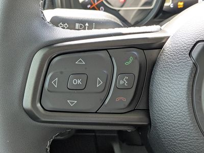 2026 Jeep Wrangler - Photo 25