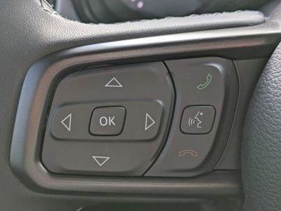 2026 Jeep Wrangler — photo 18 view