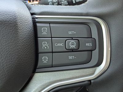 2026 Jeep Grand Wagoneer - Photo 29