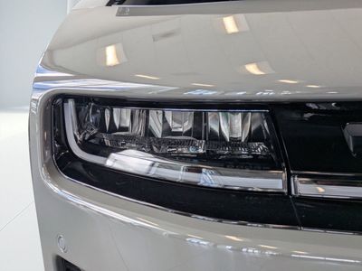 2026 Dodge Charger — photo 9 view