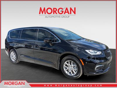 2026 Chrysler Pacifica - Photo 1
