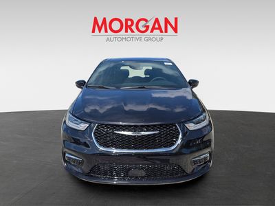 2026 Chrysler Pacifica - Photo 8