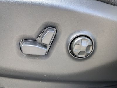 2026 Chrysler Pacifica - Photo 20