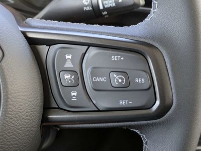 2026 Jeep Gladiator - Photo 26