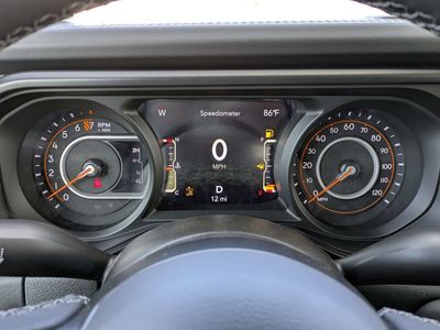 2026 Jeep Gladiator - Photo 27