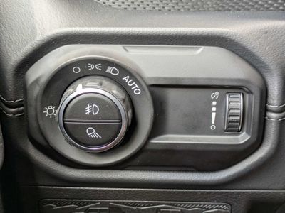 2026 Jeep Gladiator - Photo 24