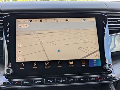 2026 Jeep Grand Wagoneer - Photo 25