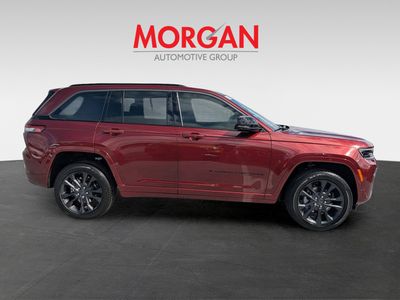 2026 Jeep Grand Cherokee - Photo 2