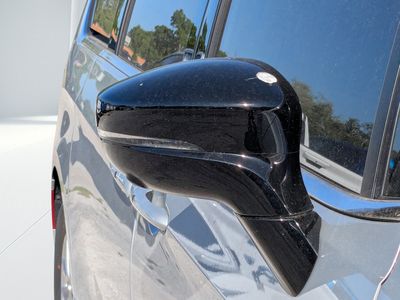 2026 Chrysler Pacifica — photo 11 view