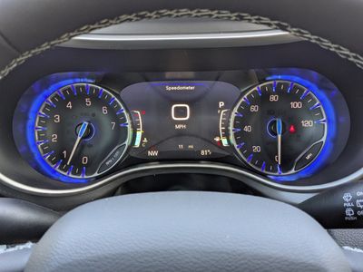 2026 Chrysler Pacifica — photo 28 view
