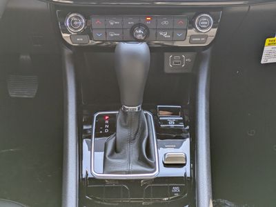 2026 Jeep Compass - Photo 17