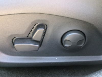 2026 Jeep Compass - Photo 18