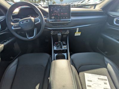 2026 Jeep Compass - Photo 13