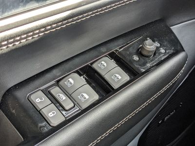 2026 Jeep Grand Wagoneer - Photo 27