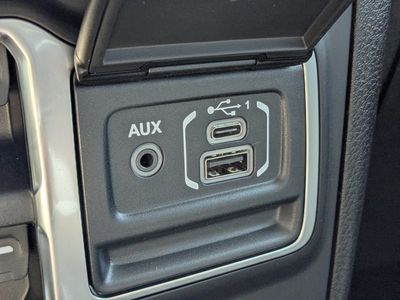 2026 Jeep Wrangler - Photo 22