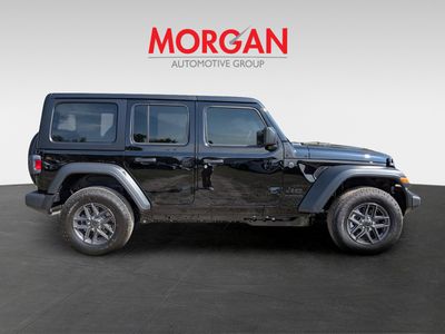 2026 Jeep Wrangler - Photo 2
