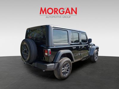 2026 Jeep Wrangler - Photo 3