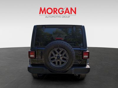 2026 Jeep Wrangler - Photo 4