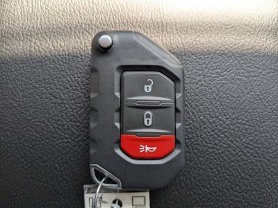 2026 Jeep Wrangler - Photo 30