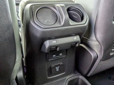 2026 Jeep Gladiator - Photo 14