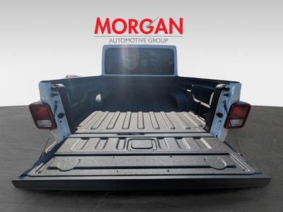 2026 Jeep Gladiator - Photo 10