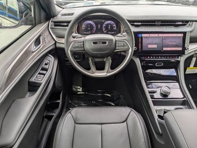 2026 Jeep Grand Cherokee - Photo 17