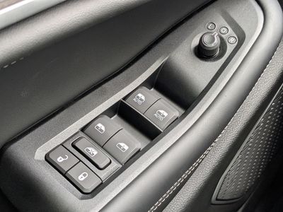 2026 Jeep Grand Cherokee - Photo 25