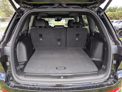 2026 Jeep Grand Cherokee - Photo 12