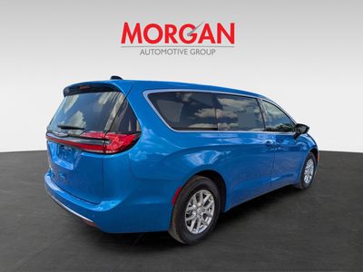 2026 Chrysler Pacifica - Photo 3