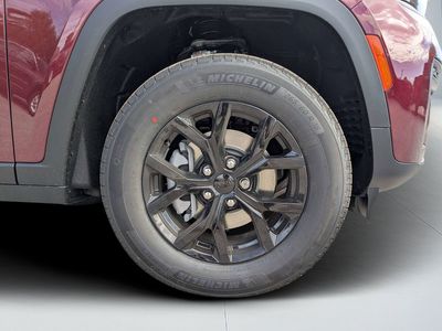 2026 Jeep Grand Cherokee - Photo 10