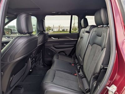 2026 Jeep Grand Cherokee - Photo 14