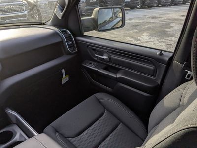 2026 Ram 1500 — photo 16 view