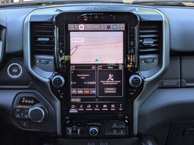2026 Ram 1500 — photo 18 view