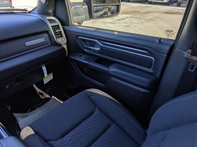 2026 Ram 1500 — photo 17 view