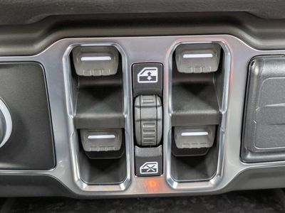 2026 Jeep Wrangler — photo 23 view