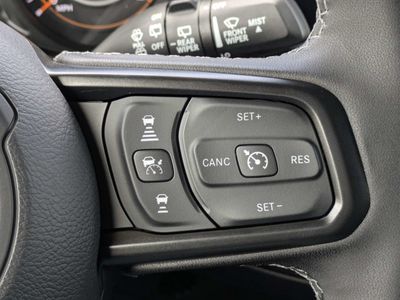 2026 Jeep Wrangler — photo 27 view