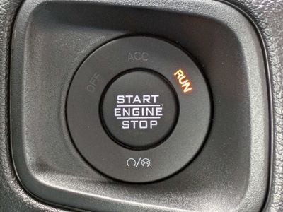 2026 Jeep Wrangler — photo 30 view