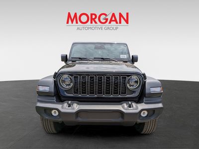 2026 Jeep Wrangler — photo 8 view