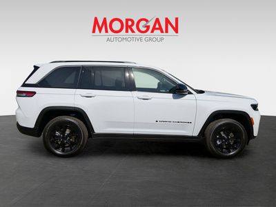 2026 Jeep Grand Cherokee - Photo 2