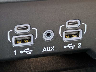 2026 Jeep Grand Wagoneer - Photo 25