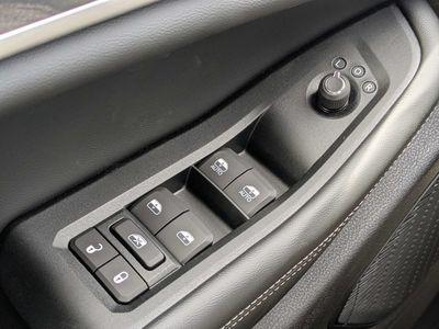 2026 Jeep Grand Cherokee - Photo 24