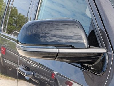 2026 Jeep Grand Wagoneer - Photo 11