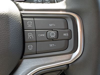 2026 Jeep Grand Wagoneer - Photo 28